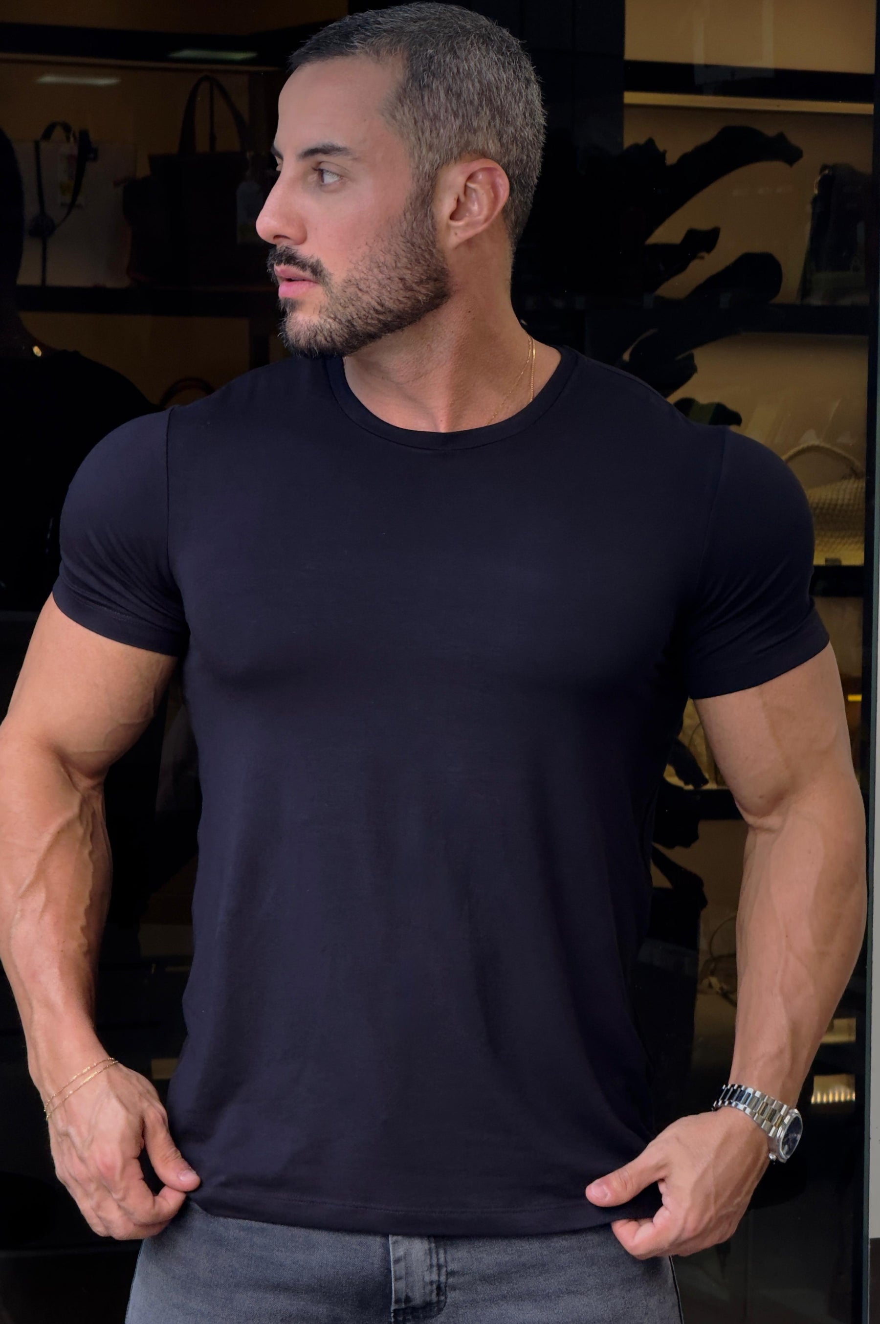 Camiseta Essential Slim Fit - Up