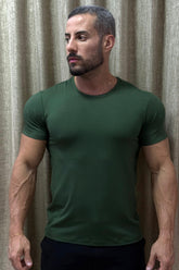 Camiseta Essential Slim Fit Verde - Up