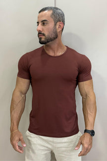 Camiseta Essential Slim Fit - Up