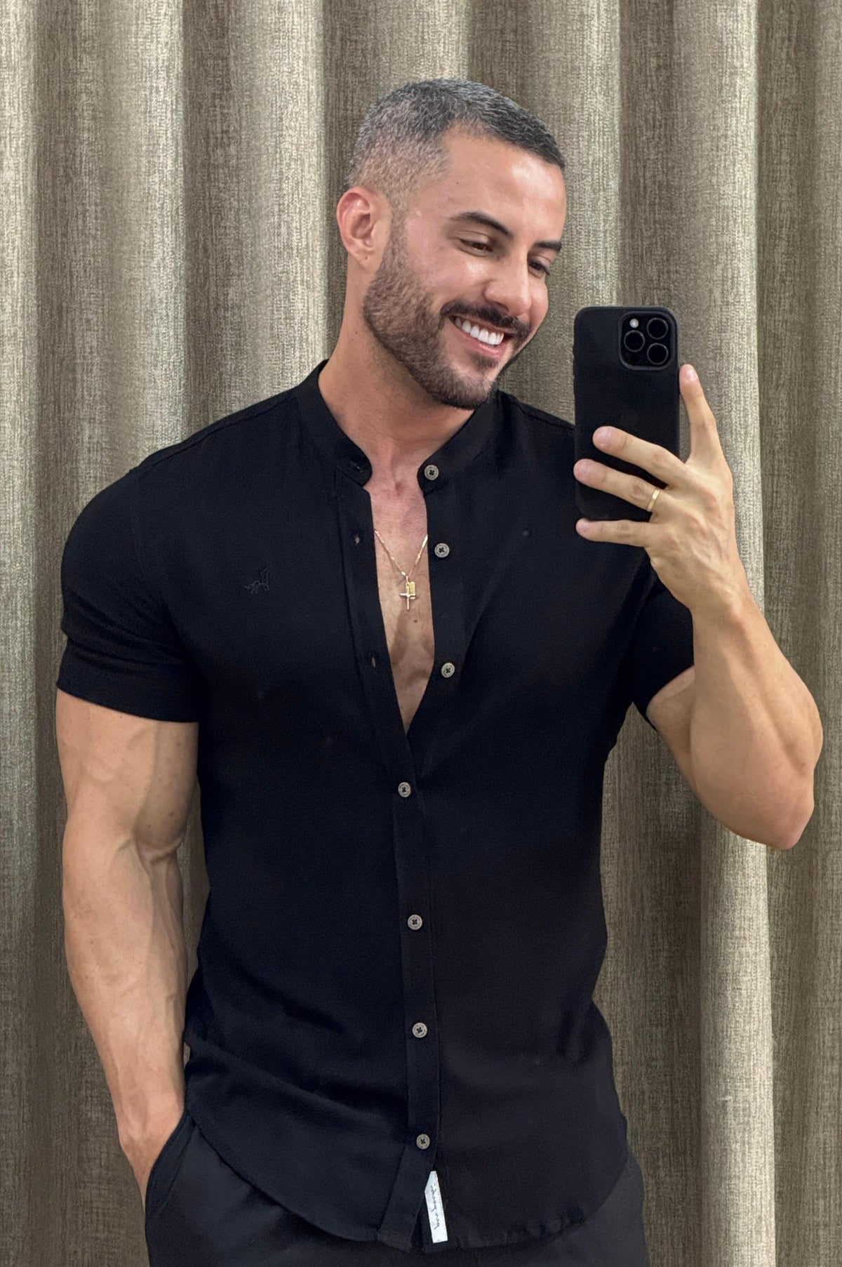 Camisa Resort Gola Padre Preto Slim Fit Elastano Manga Curta - Up