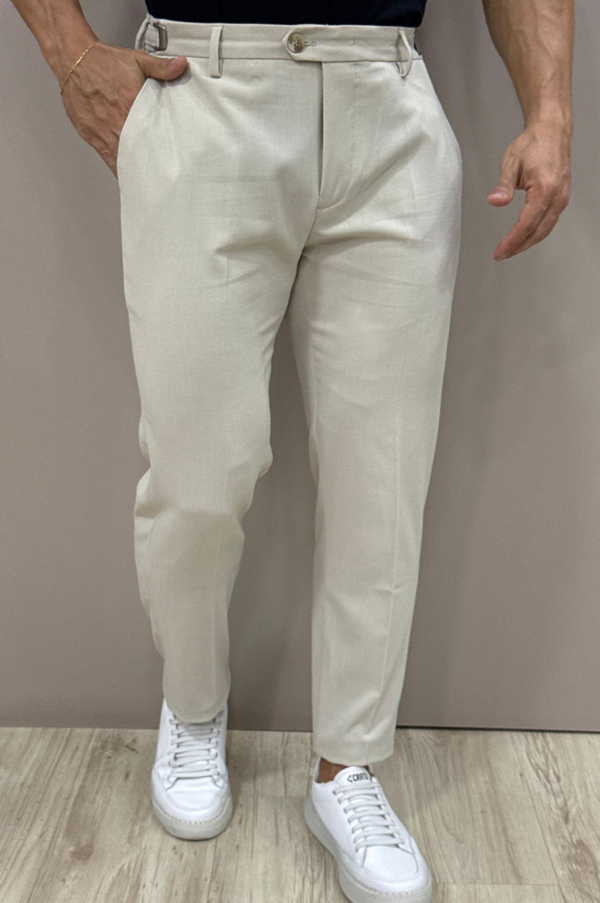 Calça Alfaiataria Atenas com Regulagem Areia - Up