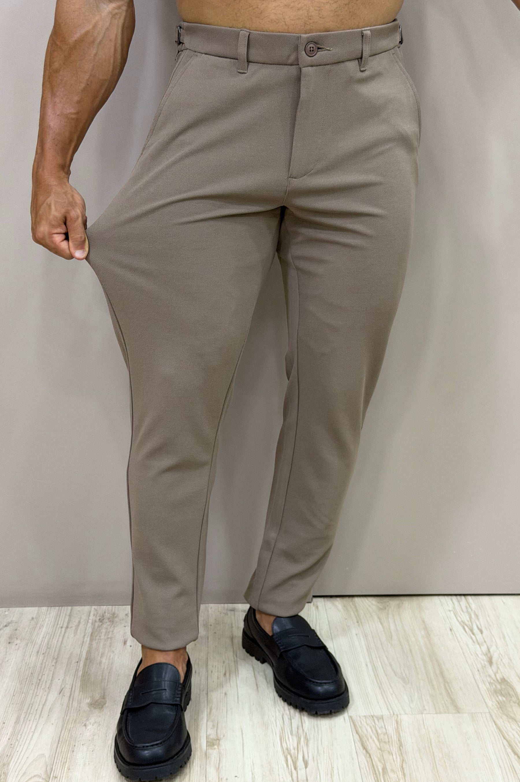 Calça Alfaitaria com Ajuste Lateral Slim Bulggari