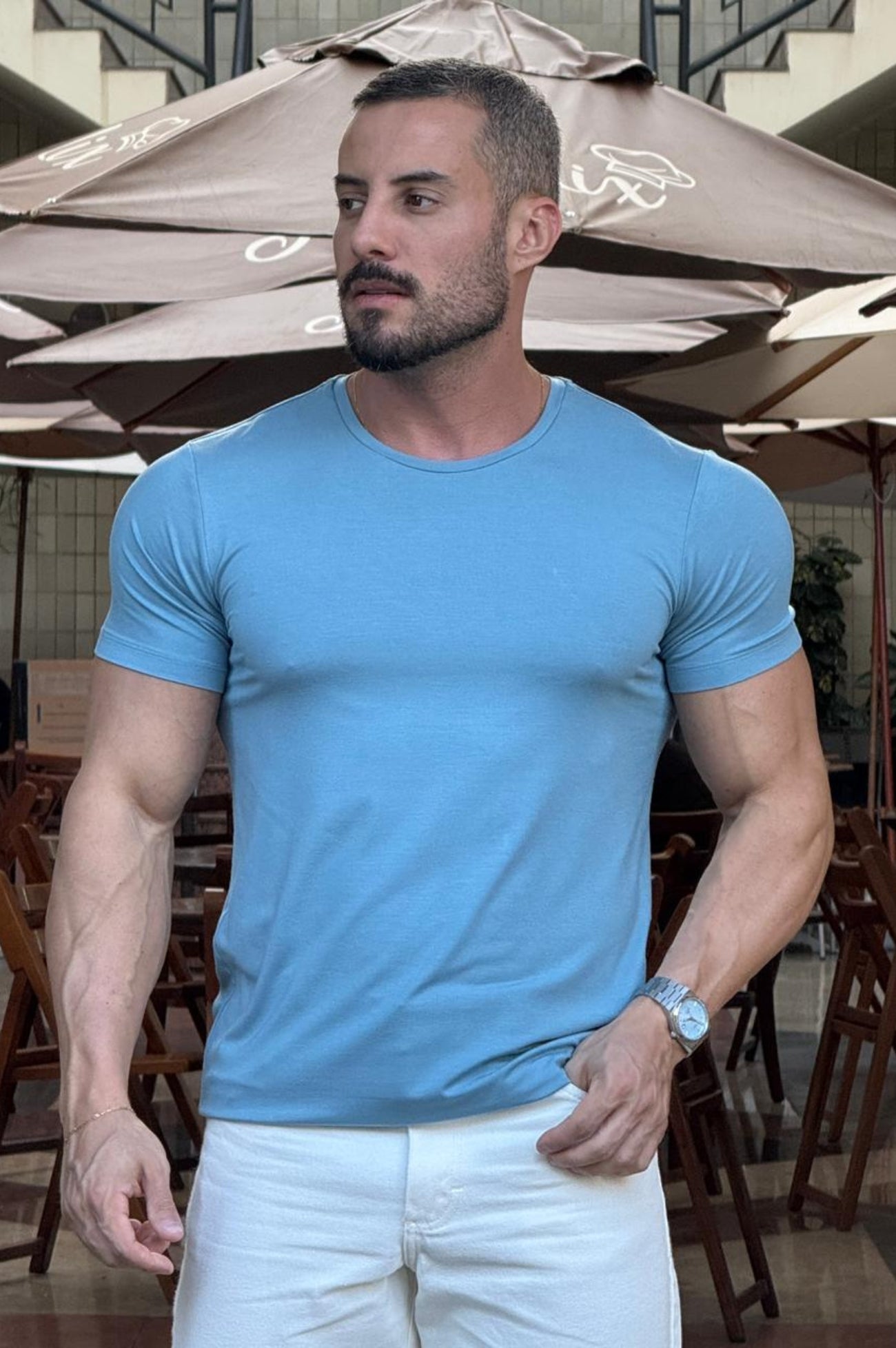 Camiseta Essential Slim Fit - Up