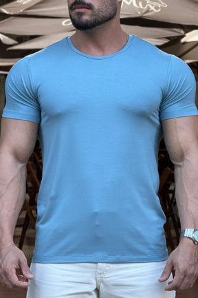 Camiseta Essential Slim Fit - Up