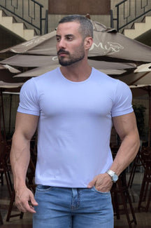 Camiseta Essential Slim Fit - Up