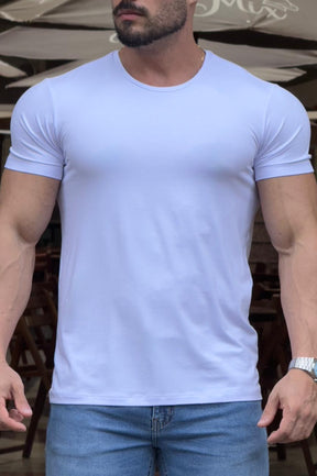 Camiseta Essential Slim Fit - Up