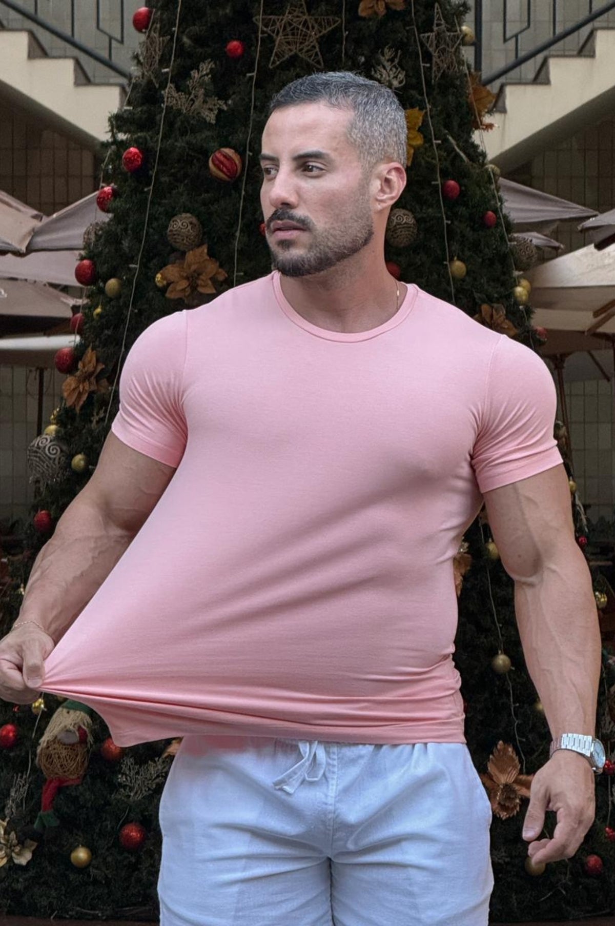 Camiseta Essential Slim Fit - Up