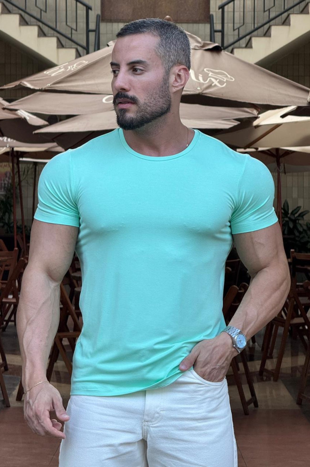 Camiseta Essential Slim Fit - Up
