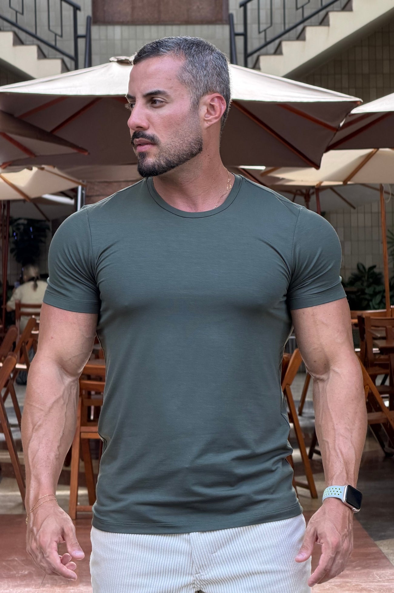 Camiseta Essential Slim Fit - Up