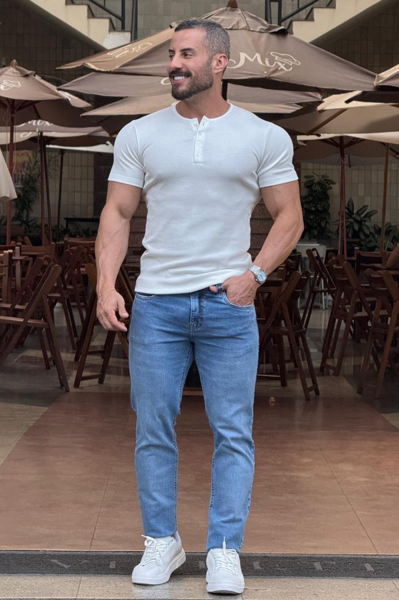 Camiseta Henley - Up