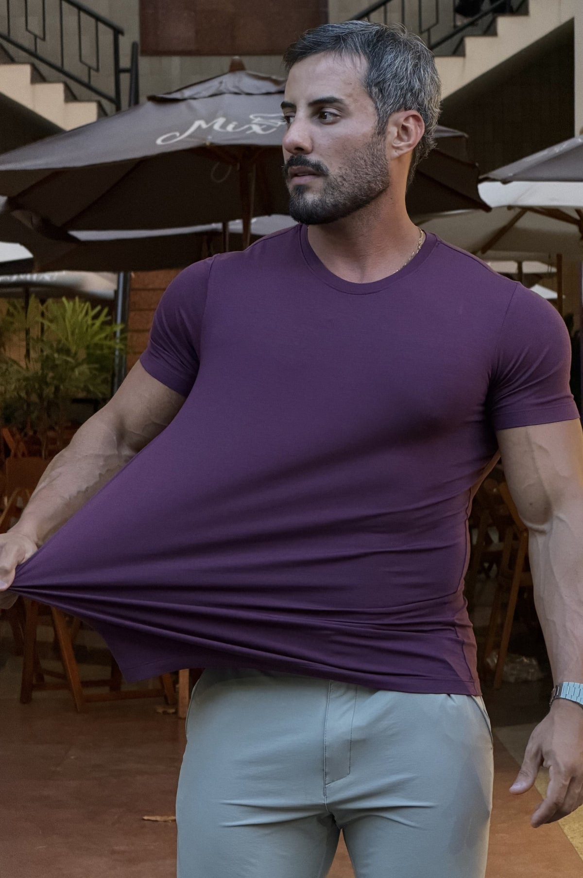 Camiseta Essential Slim Fit - Up