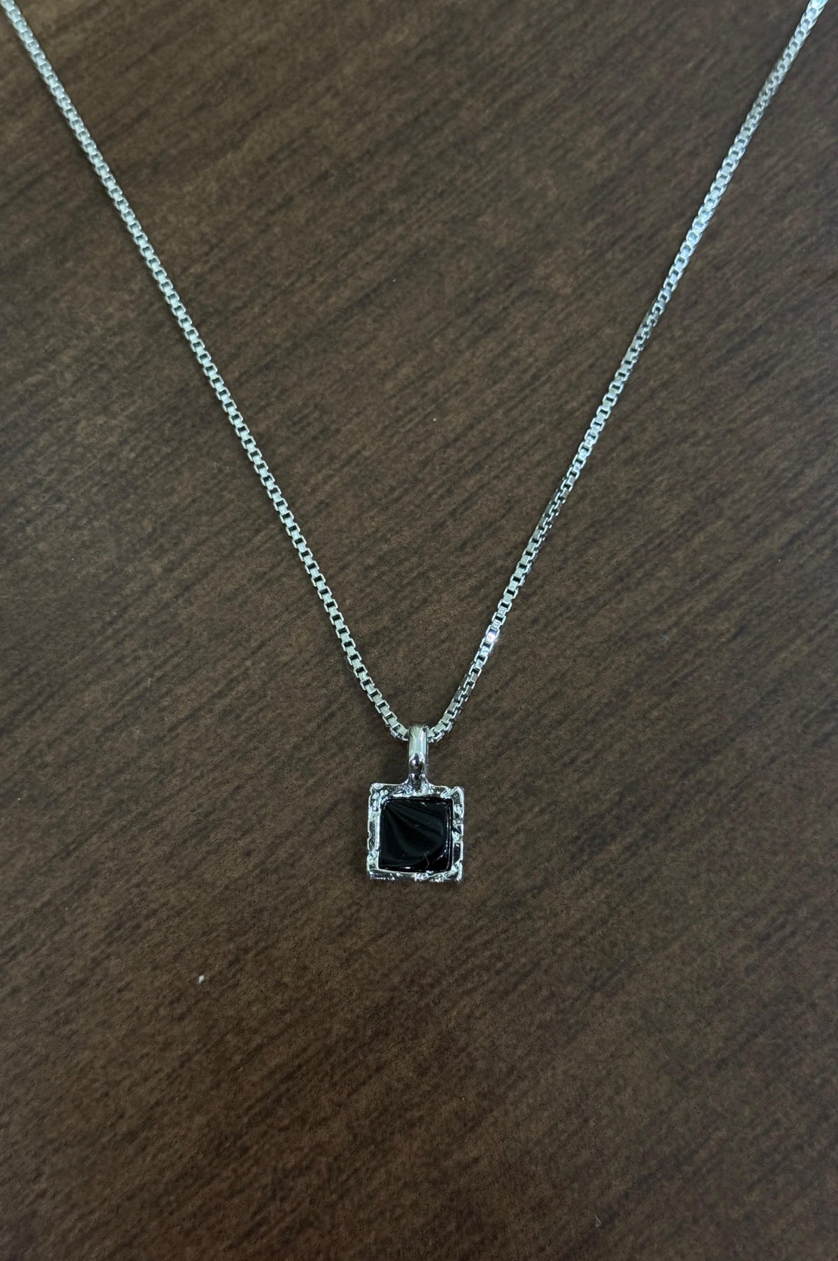 Colar Gemstone - Up